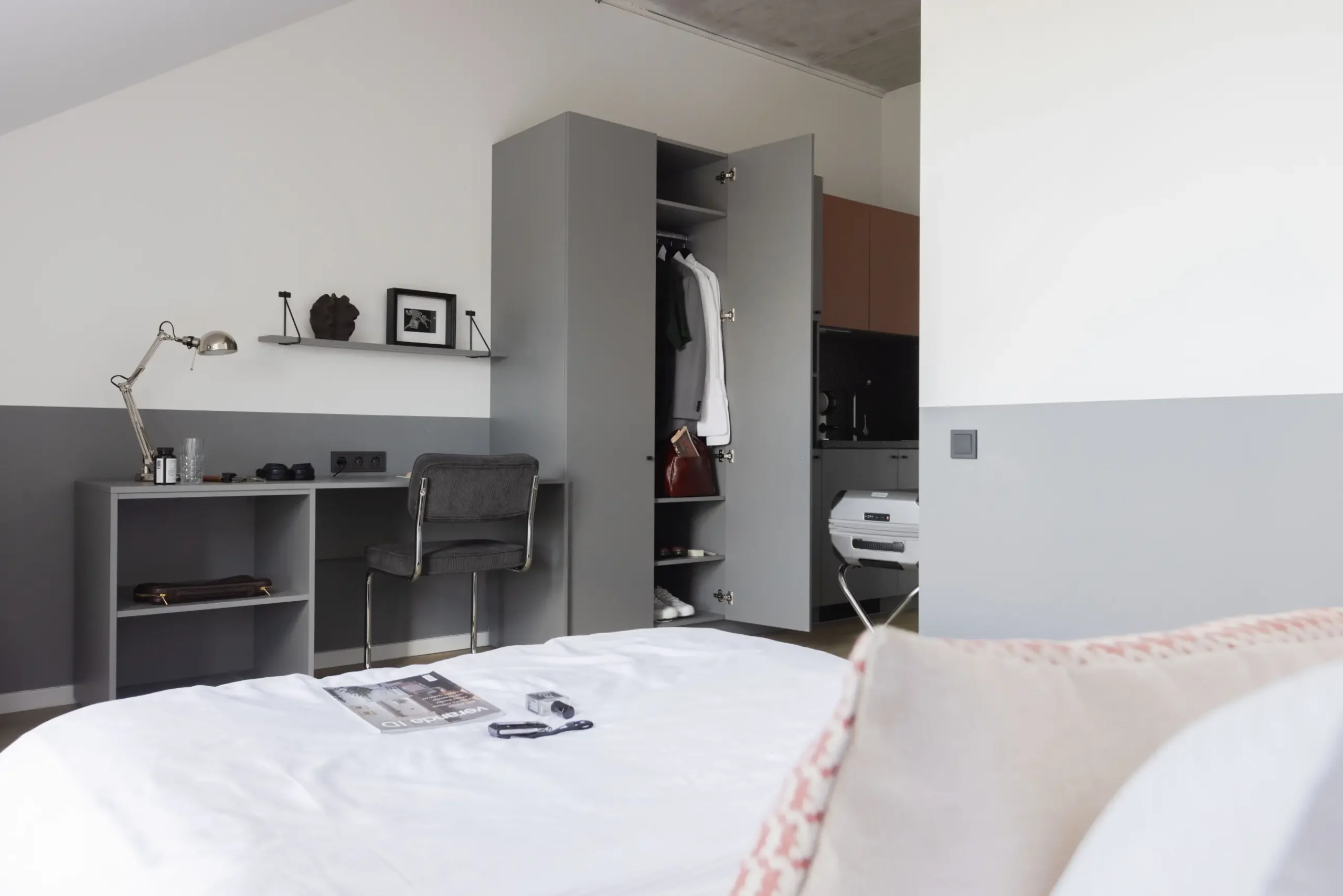 Studio room
